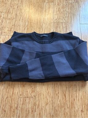 Brandy Melville Sweater